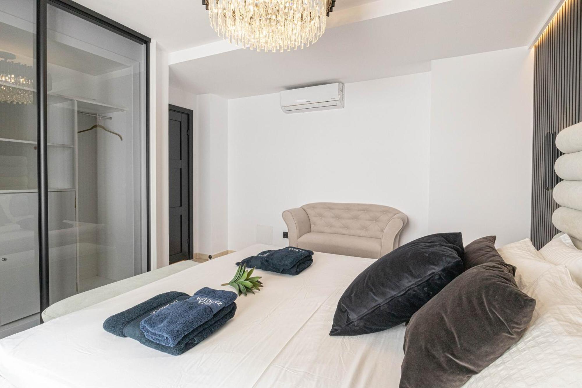 Villa New Zacaluca Pool Sauna & Gym - Happy Rentals Marbella Kültér fotó