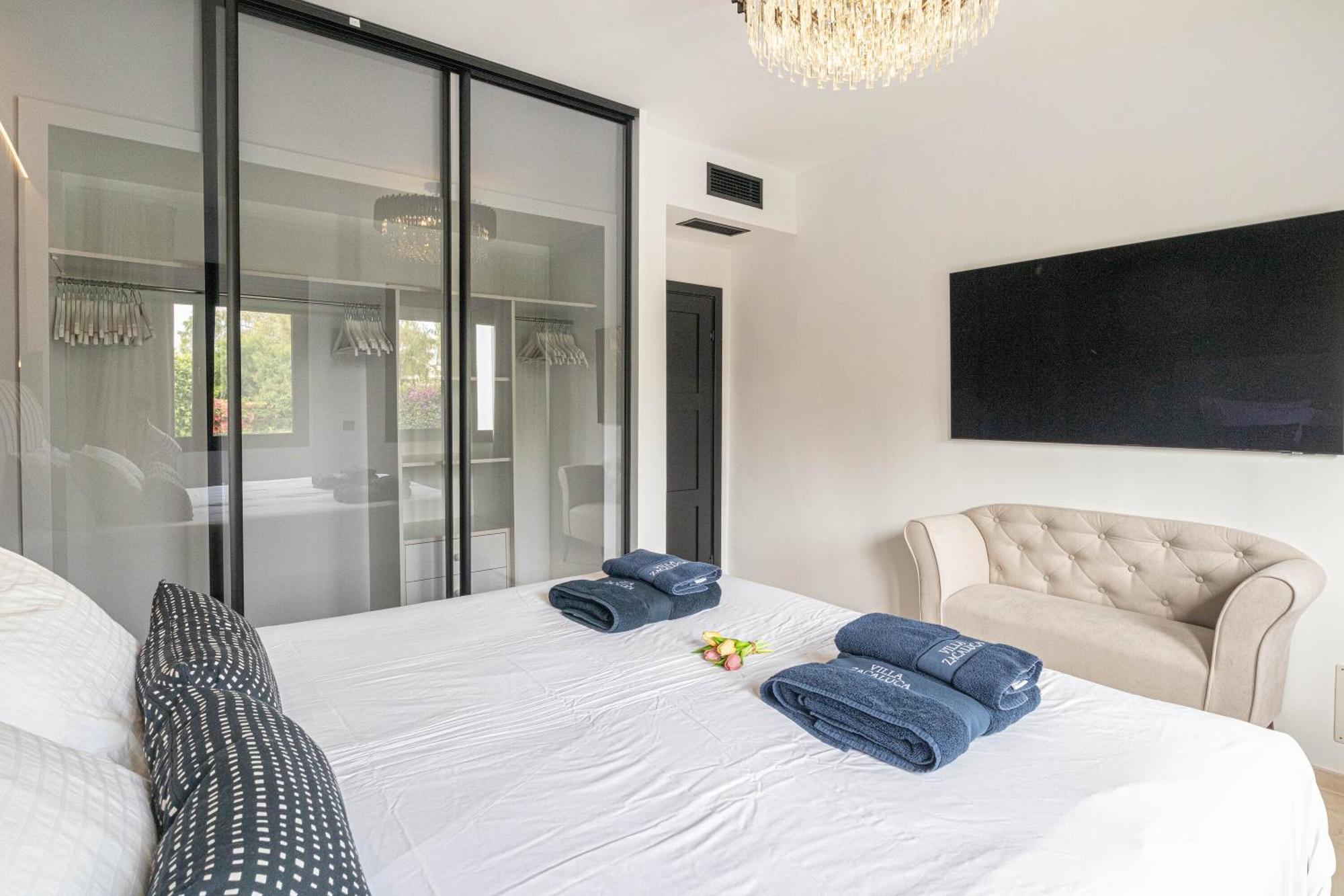 Villa New Zacaluca Pool Sauna & Gym - Happy Rentals Marbella Kültér fotó